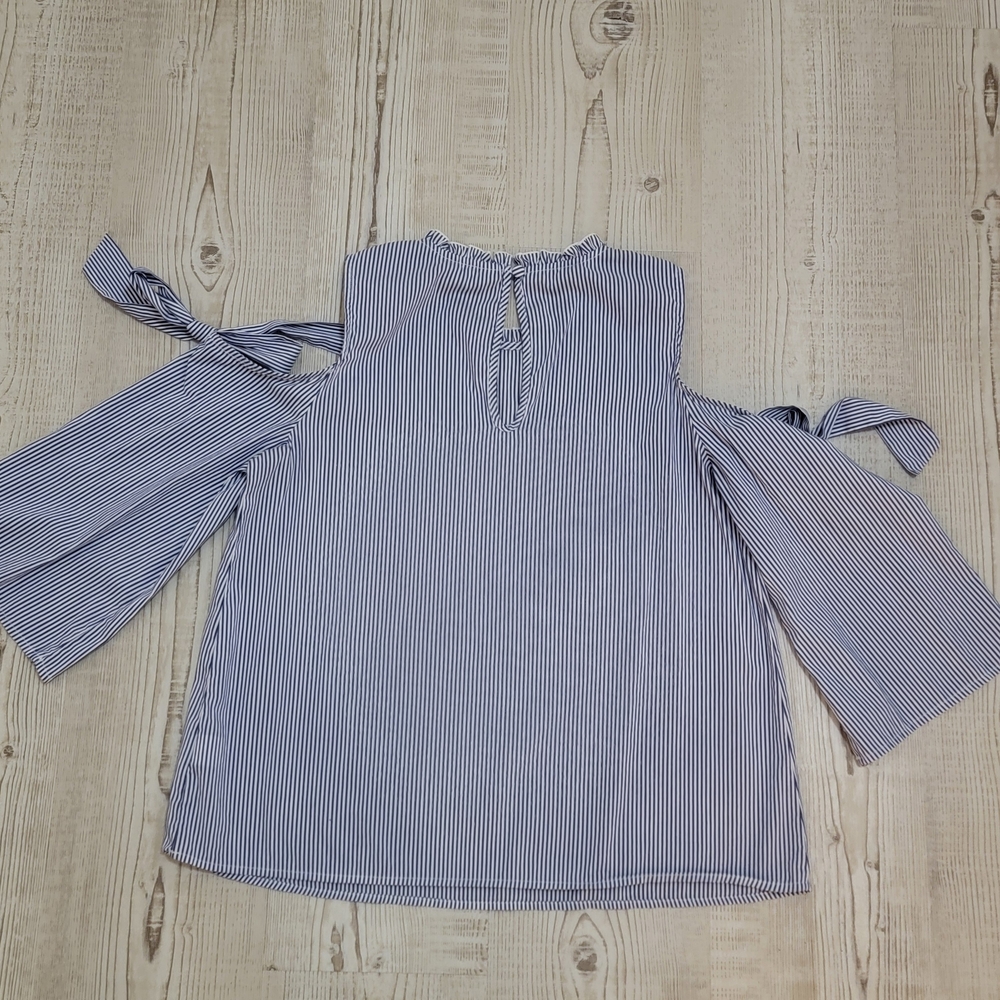 Belle Sky Striped Cold-Shoulder Blouse with Tie Bow Accents Small Nautical - Picture 2 of 5
